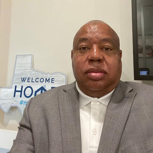 Meet your Posher, Ray